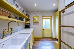 Boot Room/Utility - click for photo gallery